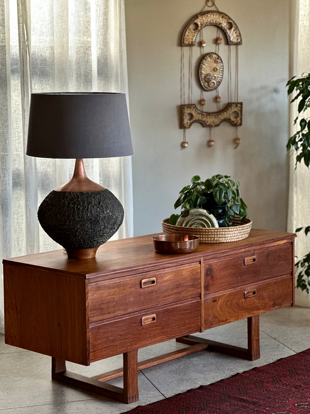 Versatile Storage Unit / Media Unit