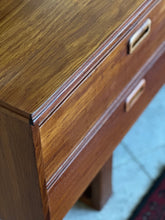 Load image into Gallery viewer, Versatile Storage Unit / Media Unit
