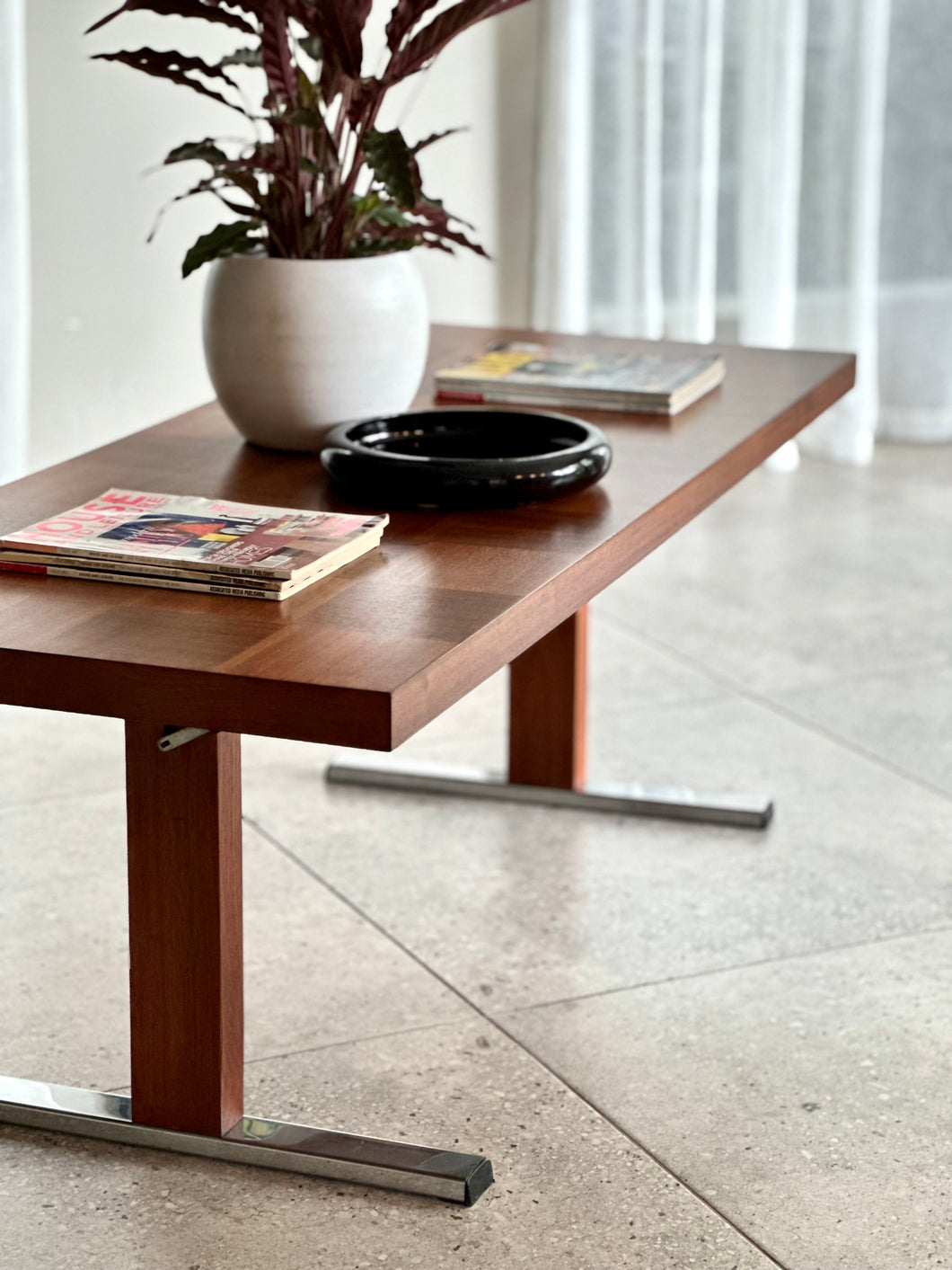 Scandinavian Height Adjustable Coffee | Dining Table - Metamorphic