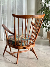 Load image into Gallery viewer, Lubis Armchair - Classic Refinement
