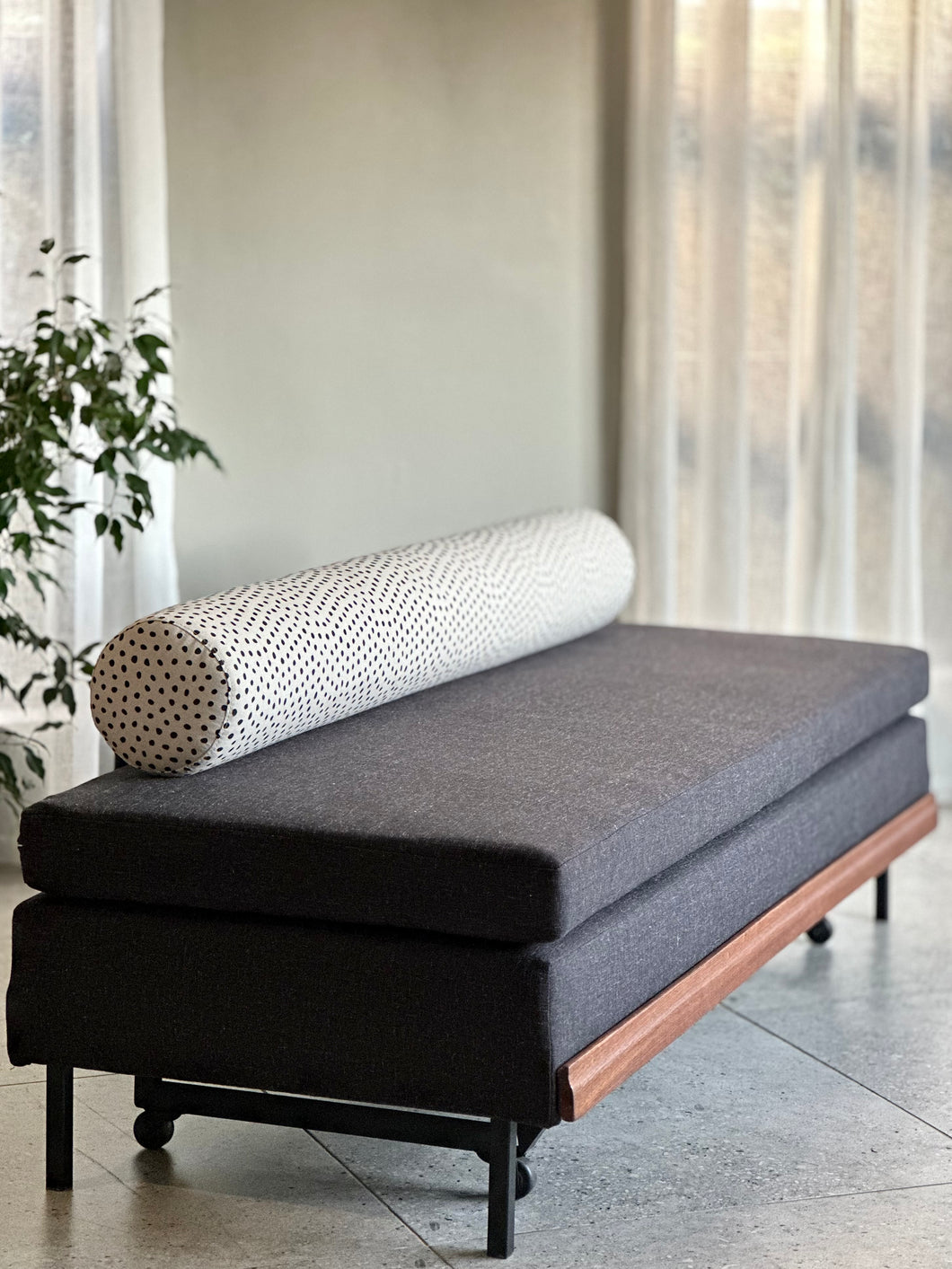 Vintage Sleeper Couch/Daybed - Steel Frame