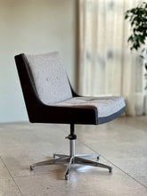 Load image into Gallery viewer, Retro Swivel Office Chair
