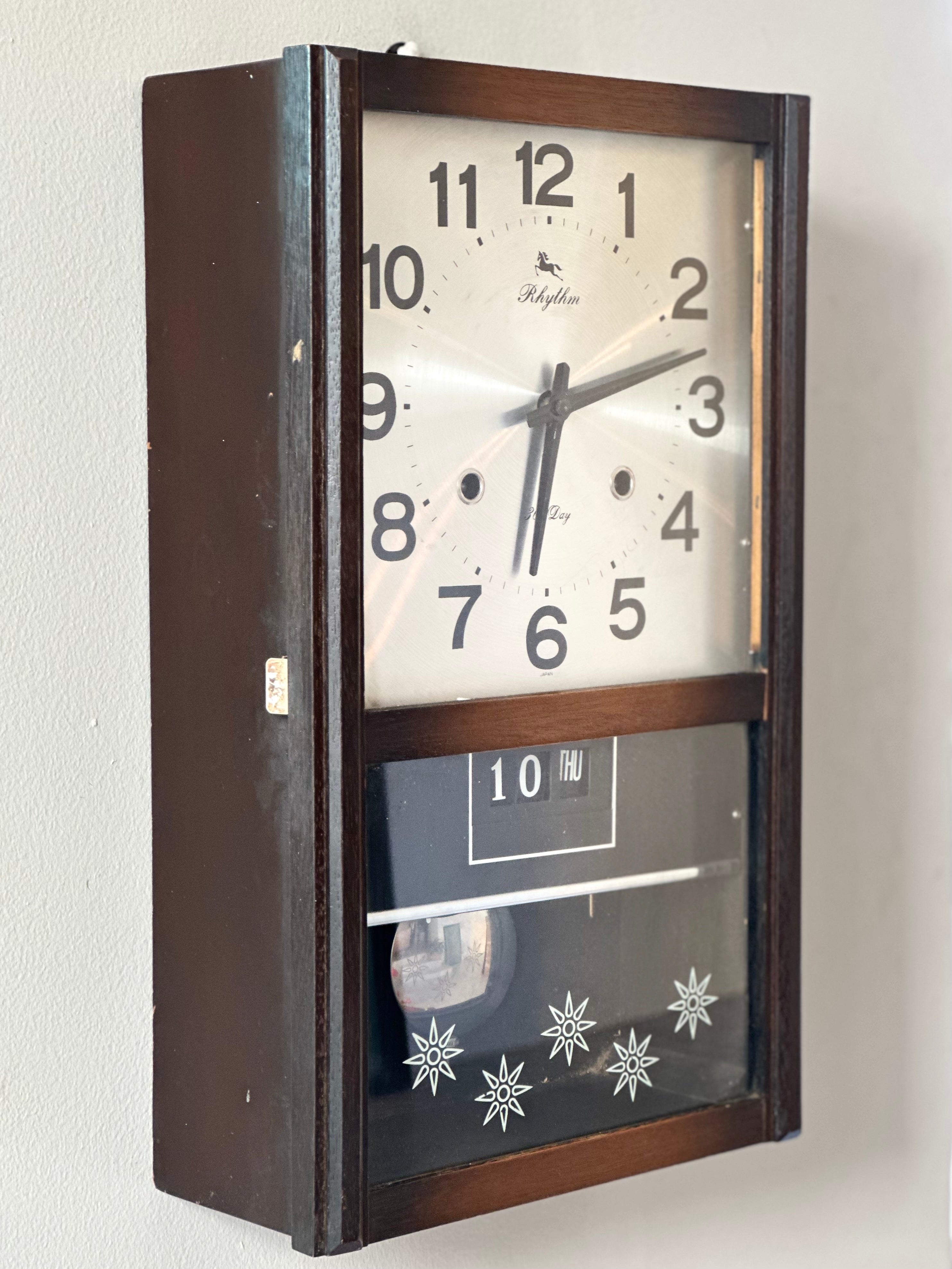 Vintage Rhythm Clock – RE-TREND - Main Image