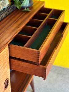 Mid-Century "Vanson" Sideboard