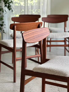John Tabraham Dining Set