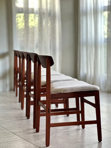 John Tabraham Dining Set