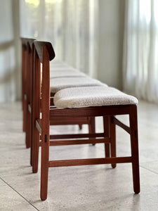 John Tabraham Dining Set