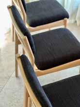 Load image into Gallery viewer, Oak Six Seater Dining Set
