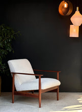 Load image into Gallery viewer, Mid-Century Lounge Chair | Attributed to Knoll Antimott
