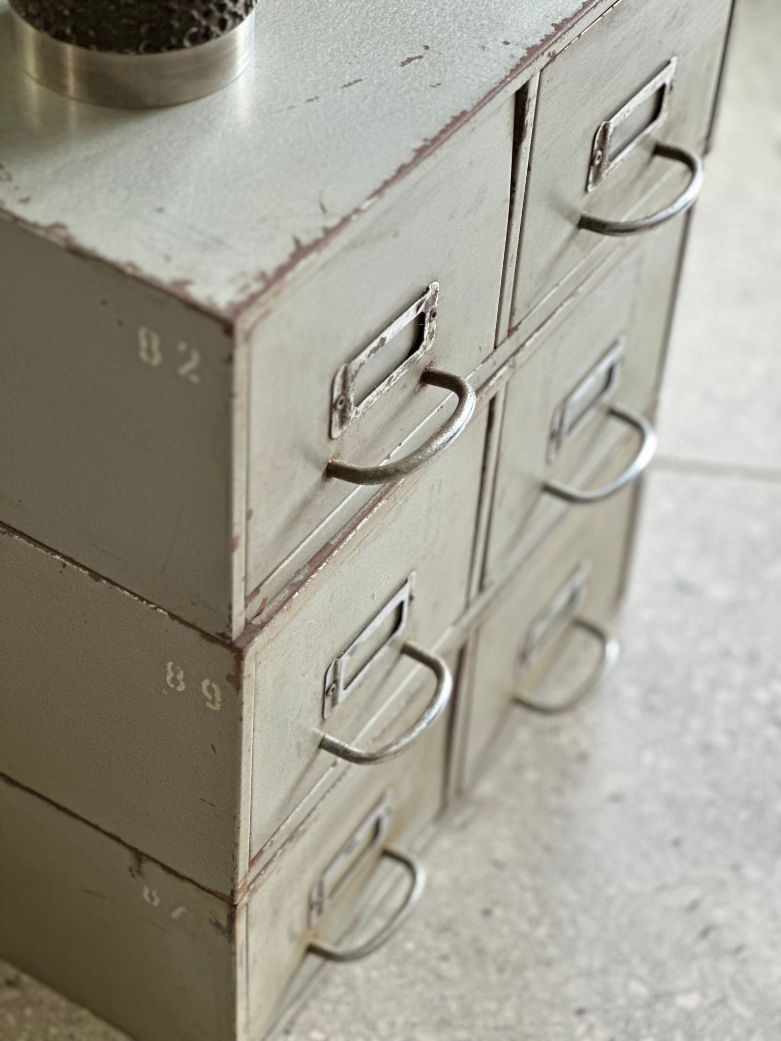 Vintage Grey Metal Filling Box – RE-TREND