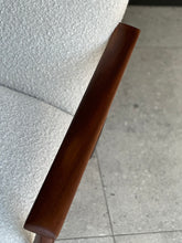 Load image into Gallery viewer, Mid-Century Lounge Chair | Attributed to Knoll Antimott

