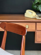 Load image into Gallery viewer, DS Vorster Mid-Century Desk
