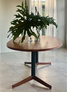 John Tabraham Dining Set
