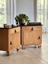 Load image into Gallery viewer, Pair of Oak Bedside Cabinets
