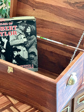 Load image into Gallery viewer, Solid Rhodesian Teak Keepsake Box
