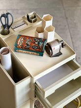 Load image into Gallery viewer, Stile Neolt | Italian Architect&#39;s Trolley
