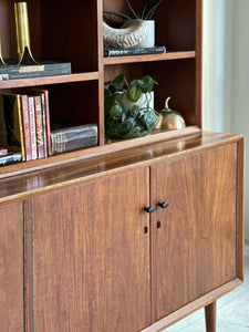 Versatile Mid-Century Cabinet / Wall Unit / Drinks Cabinet