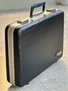 Retro Silver Series “Briefcase” Record Player and Radio