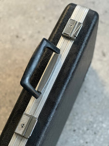 Retro Silver Series “Briefcase” Record Player and Radio