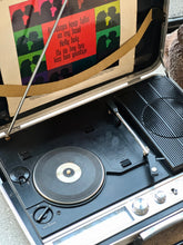 Load image into Gallery viewer, Retro Silver Series “Briefcase” Record Player and Radio
