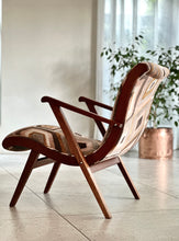 Load image into Gallery viewer, Curved Armchair
