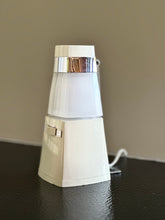 Load image into Gallery viewer, Taki Light &quot;Iris&quot; - Table Lamp
