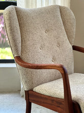 Load image into Gallery viewer, Mid-Century Semi-Wingback
