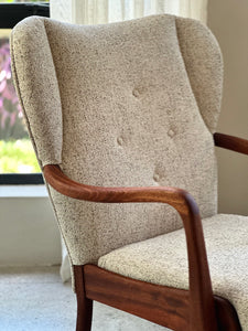 Mid-Century Semi-Wingback