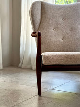 Load image into Gallery viewer, Mid-Century Semi-Wingback
