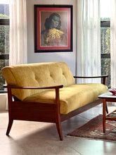 Load image into Gallery viewer, Mid-Century Grafton Everest Couch
