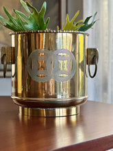 Load image into Gallery viewer, 1970 Chinoiserie-Inspired Brass Cache-Planter
