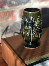 Load image into Gallery viewer, Green mid-century Sylvac small vase
