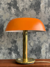 Load image into Gallery viewer, Mid-century table lamp
