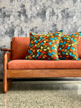 Load image into Gallery viewer, Tweetie Bird Scatter Cushions
