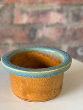 Load image into Gallery viewer, Retro Small Stoneware Bowl

