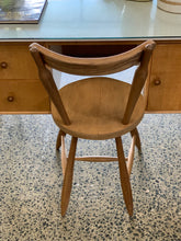 Load image into Gallery viewer, Mid-Century Duros Chair
