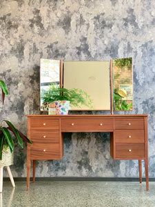 Mid-Century dresser