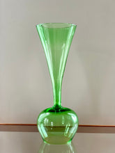 Load image into Gallery viewer, Green Glass Vase
