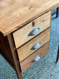 Retro desk with 3 drawers