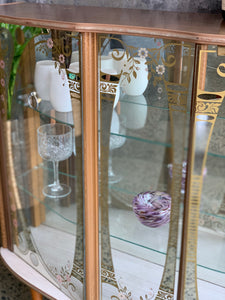 50's Vintage display cabinet with gold detail
