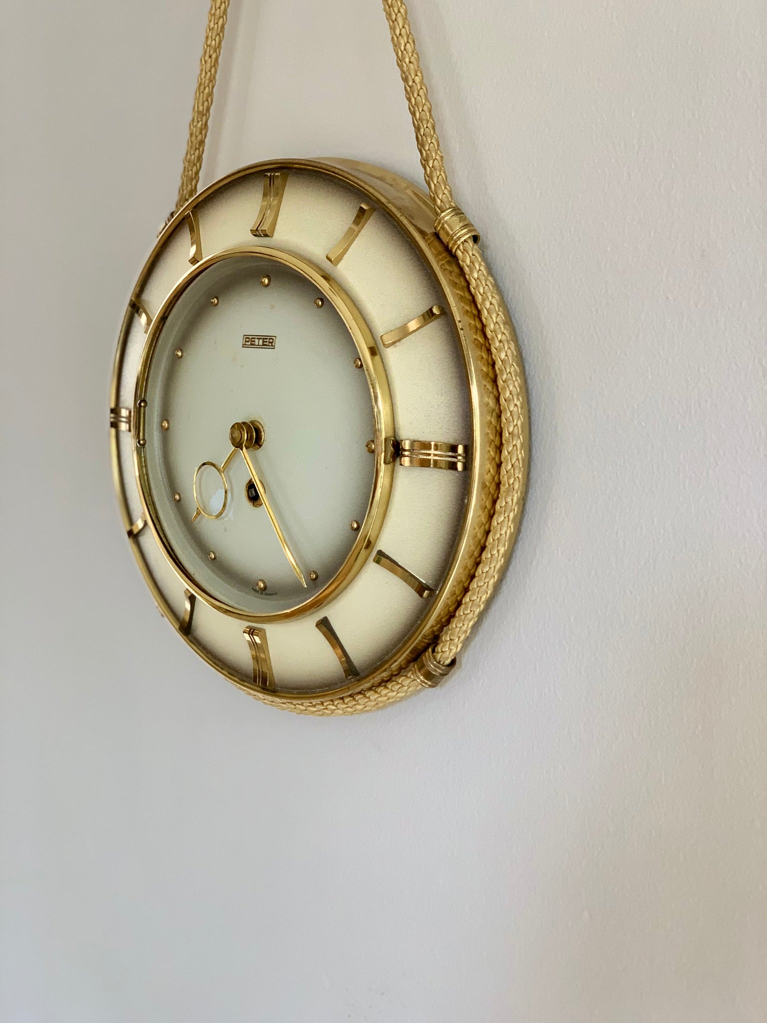 Vintage 'Peter' Clock – RE-TREND