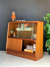 Load image into Gallery viewer, G-Plan Bookcase / Drinks Cabinet
