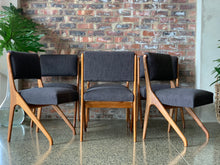 Load image into Gallery viewer, Set of 6 retro dining chairs
