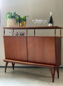 Mid-Century Bar/Entertainment Counter