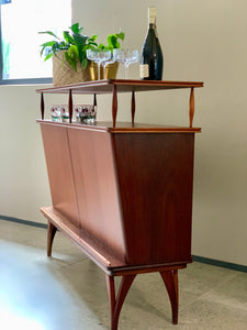 Mid-Century Bar/Entertainment Counter