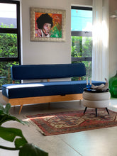 Load image into Gallery viewer, Mid-Century Oak Daybed / Couch
