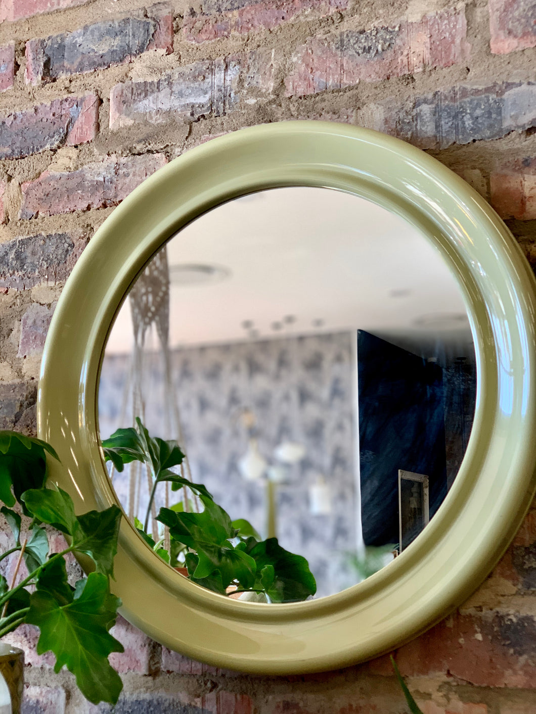 Retro green round mirror