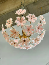 Load image into Gallery viewer, Vintage flower ceiling pendant
