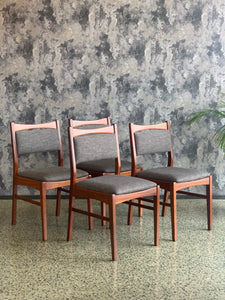 Set of 4 DS Vorster Dining Chairs