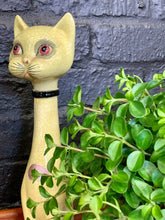 Load image into Gallery viewer, Balboa ceramic retro cat
